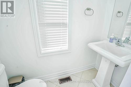 69 Thornbush Boulevard, Brampton, ON - Indoor Photo Showing Bathroom