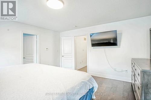 69 Thornbush Boulevard, Brampton, ON - Indoor Photo Showing Bedroom