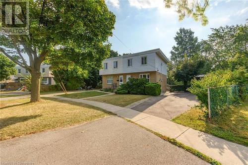 18 Eaton Place, Hamilton, ON - Outdoor With Facade