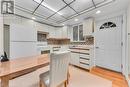 18 Eaton Place, Hamilton, ON  - Indoor Photo Showing Kitchen 