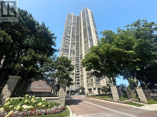 2308 - 2045 Lakeshore Boulevard W, Toronto (Mimico), ON - Outdoor With Facade