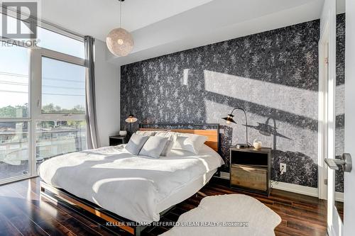 312 - 5101 Dundas Street W, Toronto (Islington-City Centre West), ON - Indoor Photo Showing Bedroom