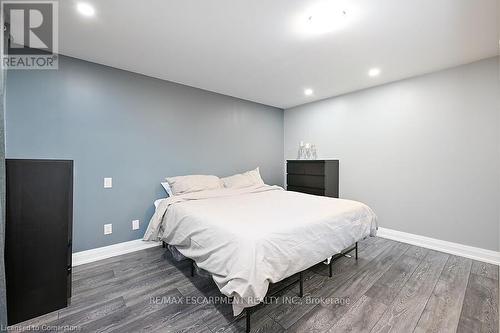 197 Green Road, Hamilton (Stoney Creek), ON - Indoor Photo Showing Bedroom