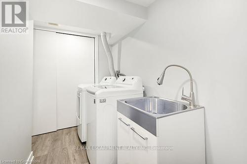 197 Green Road, Hamilton (Stoney Creek), ON - Indoor Photo Showing Laundry Room