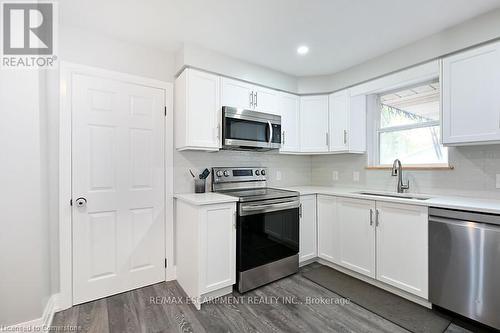 197 Green Road, Hamilton (Stoney Creek), ON - Indoor Photo Showing Kitchen With Stainless Steel Kitchen