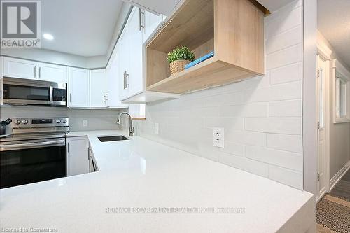 197 Green Road, Hamilton (Stoney Creek), ON - Indoor Photo Showing Kitchen