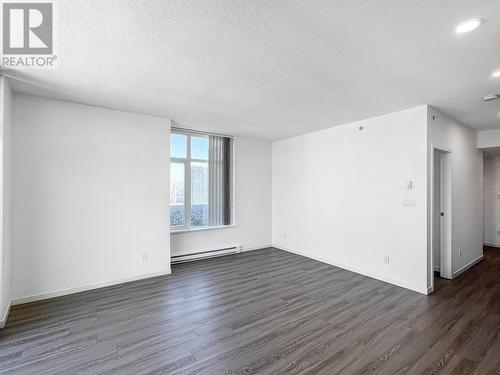 3610 900 Carnarvon Street, New Westminster, BC - Indoor Photo Showing Other Room