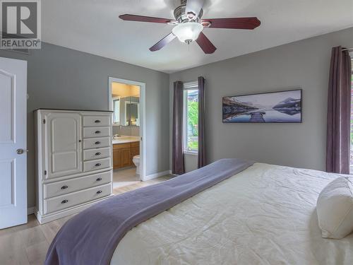 3272 Sundance Drive, West Kelowna, BC - Indoor Photo Showing Bedroom