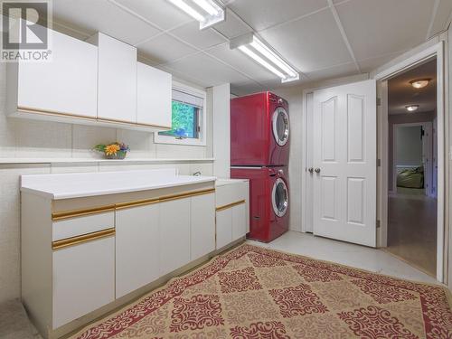 3272 Sundance Drive, West Kelowna, BC - Indoor Photo Showing Laundry Room