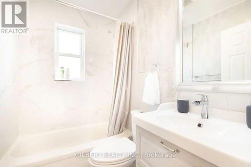 101 Reiner Road, Toronto (Clanton Park), ON - Indoor Photo Showing Bathroom