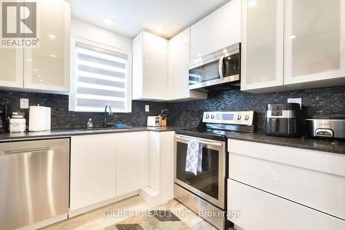 101 Reiner Road, Toronto (Clanton Park), ON - Indoor Photo Showing Kitchen With Upgraded Kitchen