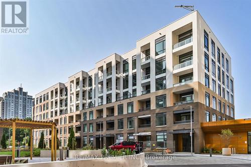 D-430 - 8 Beverley Glen Boulevard, Vaughan, ON - Outdoor With Balcony With Facade