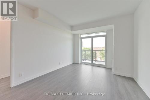 D-430 - 8 Beverley Glen Boulevard, Vaughan, ON - Indoor Photo Showing Other Room