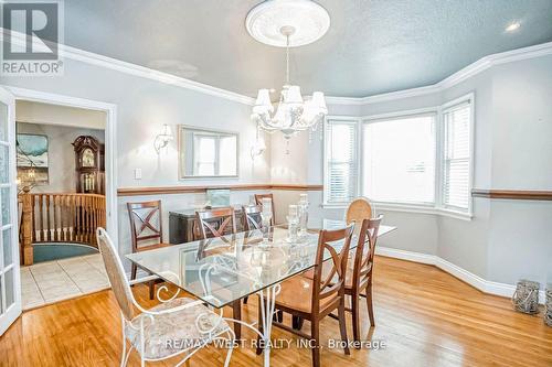 204 Simcoe Road, Bradford West Gwillimbury, ON - Indoor Photo Showing Dining Room