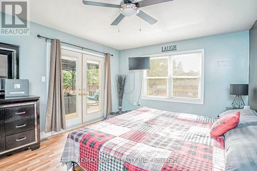 204 Simcoe Road, Bradford West Gwillimbury, ON - Indoor Photo Showing Bedroom