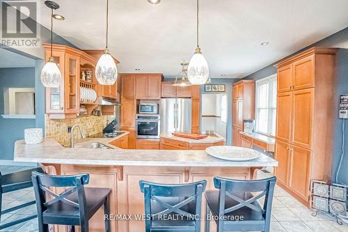 204 Simcoe Road, Bradford West Gwillimbury (Bradford), ON - Indoor Photo Showing Dining Room