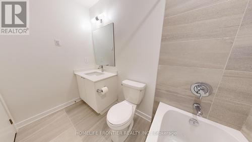 111 - 1440 Clarriage Court, Milton, ON - Indoor Photo Showing Bathroom