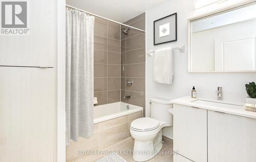 806 - 4675 Metcalfe Avenue, Mississauga (Central Erin Mills), ON - Indoor Photo Showing Bathroom