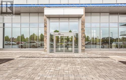 806 - 4675 Metcalfe Avenue, Mississauga (Central Erin Mills), ON - Outdoor