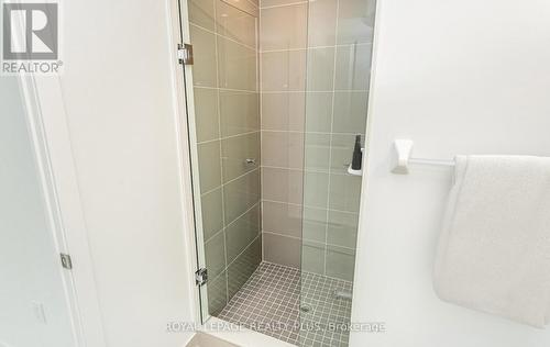 806 - 4675 Metcalfe Avenue, Mississauga (Central Erin Mills), ON - Indoor Photo Showing Bathroom