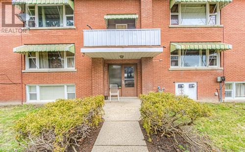 15 Floral Crescent, Kitchener, ON - Outdoor