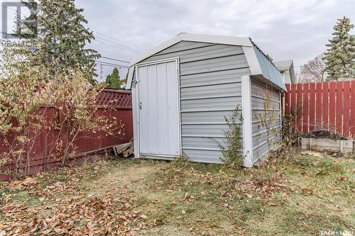 1513 7Th Avenue N, Saskatoon, SK - Outdoor