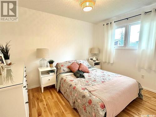 211 20Th Street, Battleford, SK - Indoor Photo Showing Bedroom