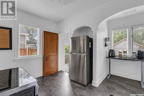 506 6Th Street, Saskatoon, SK - Indoor