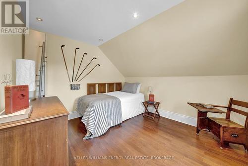 1727 County 14 Road, Prince Edward County (Sophiasburgh), ON - Indoor Photo Showing Bedroom