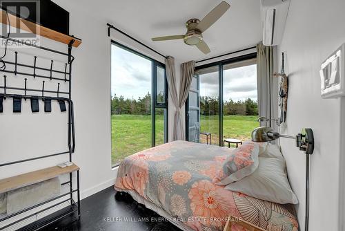 1727 County 14 Road, Prince Edward County (Sophiasburgh), ON - Indoor Photo Showing Bedroom