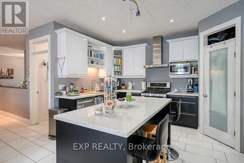 1456 Healy Lane, London, ON - Indoor Photo Showing Kitchen