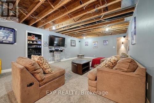 1456 Healy Lane, London, ON - Indoor Photo Showing Basement