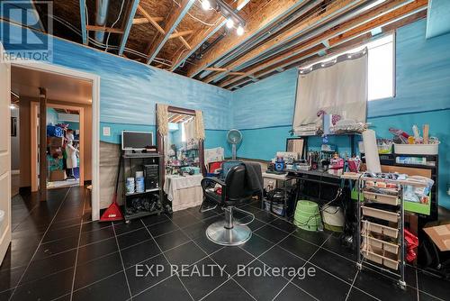 1456 Healy Lane, London, ON - Indoor