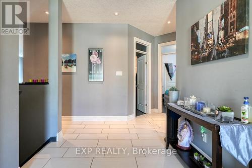 1456 Healy Lane, London, ON - Indoor