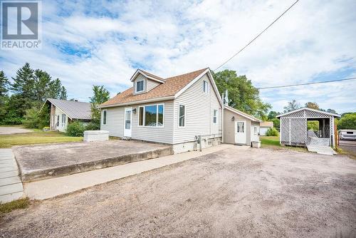 33016 Highway 17 Highway, Deep River, ON - Outdoor With Exterior