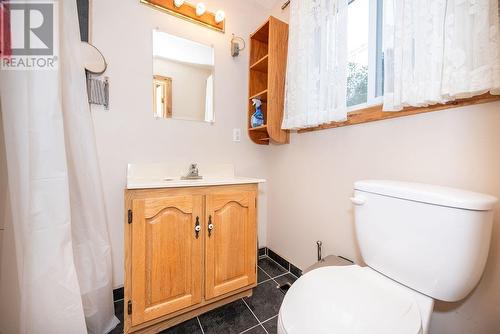 33016 Highway 17 Highway, Deep River, ON - Indoor Photo Showing Bathroom