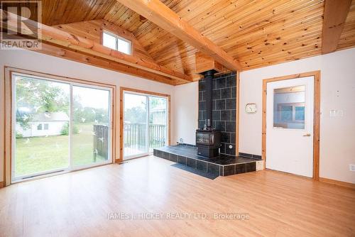 33016 Highway 17, Deep River, ON - Indoor