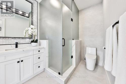 1372 Kenmuir Avenue, Mississauga (Mineola), ON - Indoor Photo Showing Bathroom