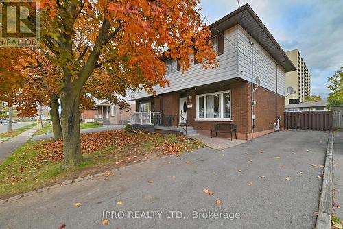 98 Riverdale Drive, Hamilton, ON - Outdoor