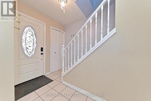 98 Riverdale Drive, Hamilton, ON - Indoor Photo Showing Other Room