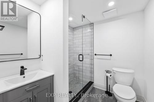 286 East 18Th Street, Hamilton (Inch Park), ON - Indoor Photo Showing Bathroom