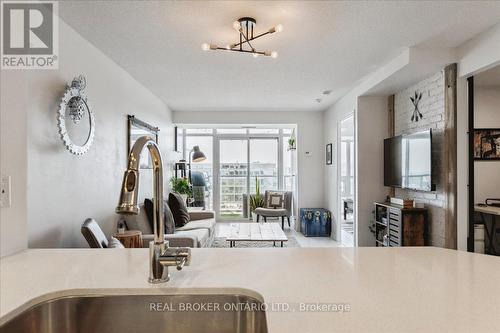 1319 - 85 East Liberty Street, Toronto (Niagara), ON - Indoor Photo Showing Kitchen