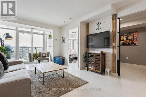 1319 - 85 East Liberty Street, Toronto (Niagara), ON - Indoor Photo Showing Living Room