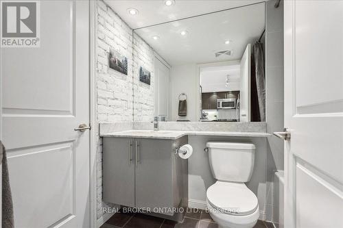 1319 - 85 East Liberty Street, Toronto (Niagara), ON - Indoor Photo Showing Bathroom