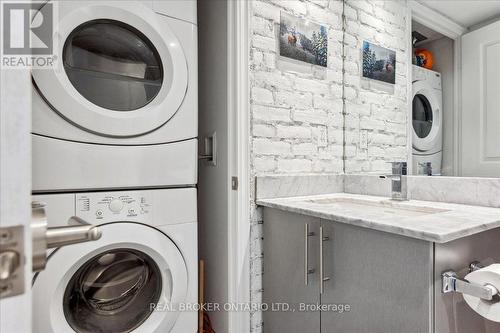 1319 - 85 East Liberty Street, Toronto (Niagara), ON - Indoor Photo Showing Laundry Room