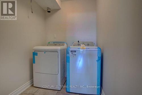 1715 - 100 Wingarden Court W, Toronto (Malvern), ON - Indoor Photo Showing Laundry Room