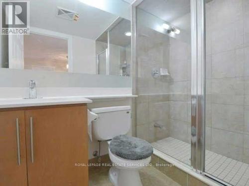 3001 - 310 Burnhamthorpe Road W, Mississauga (City Centre), ON - Indoor Photo Showing Bathroom