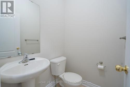 36 Maybeck Drive, Brampton, ON - Indoor Photo Showing Bathroom