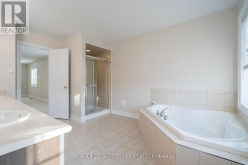 36 Maybeck Drive, Brampton (Credit Valley), ON - Indoor Photo Showing Bathroom