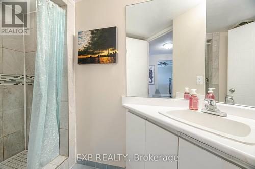 401 - 1 Hickory Tree Road, Toronto (Weston), ON - Indoor Photo Showing Bathroom